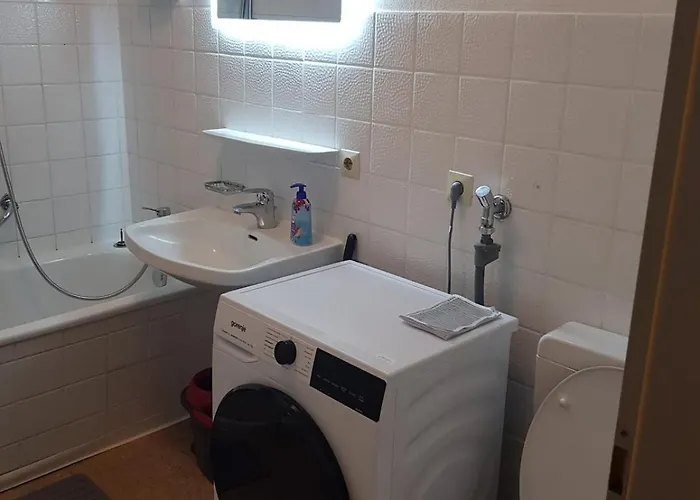 4-zimmer Monteurwohnung In Calw - L8 Apartmán Niederdorla